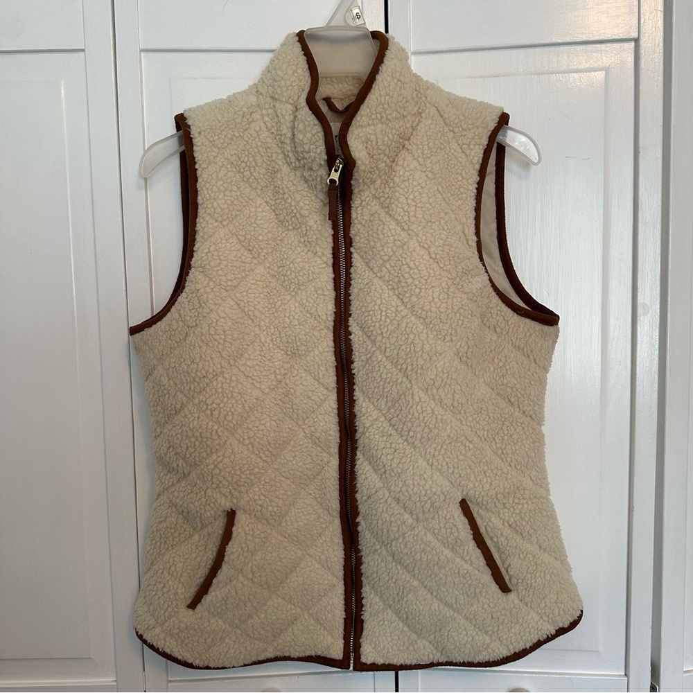 Old Navy Cream and Brown Quilted Sherpa Vest
